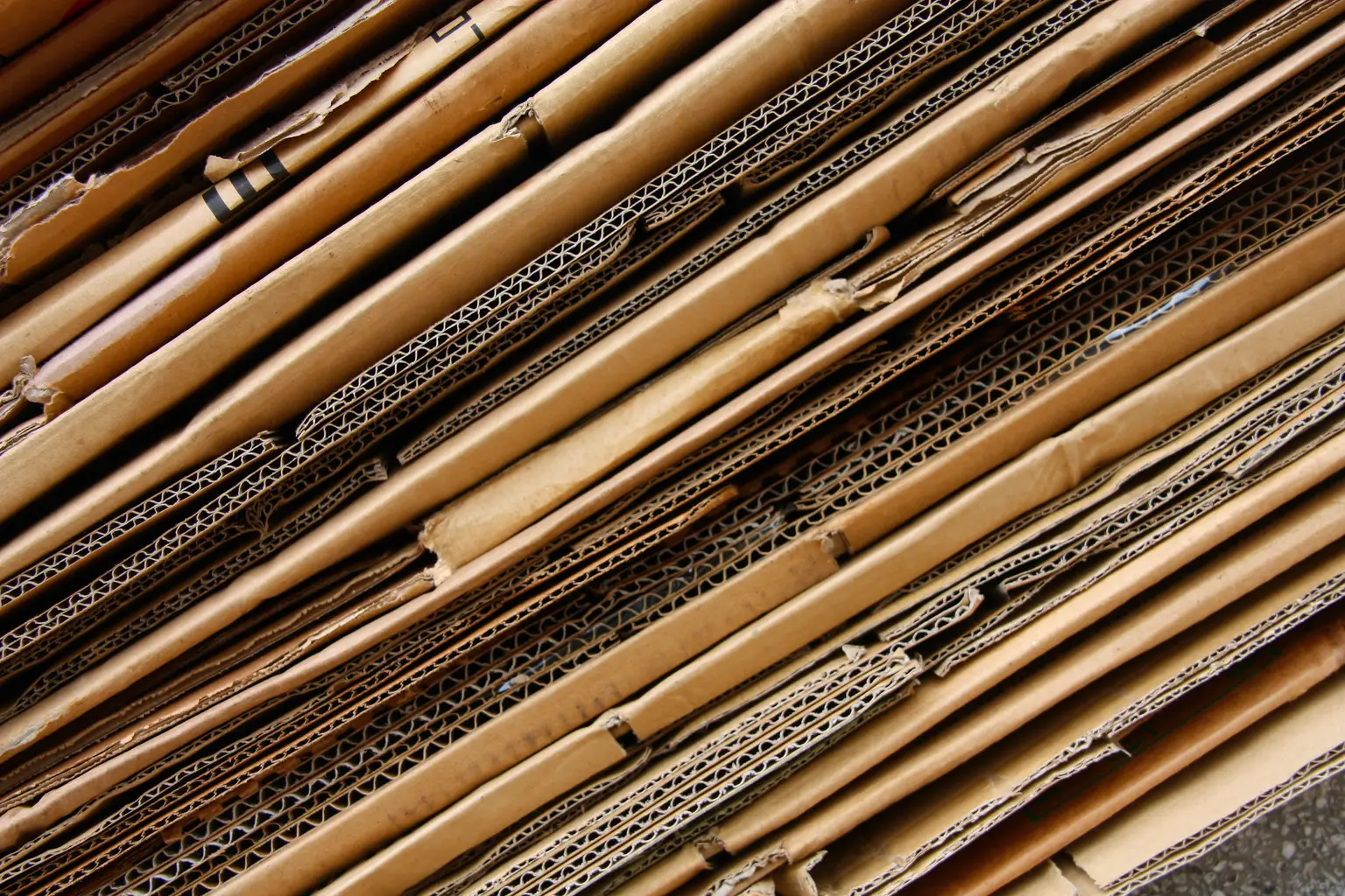Cardboard Recycling for Businesses in Malaysia: How to Get Paid for Your Cartons