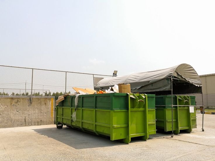 Choosing the right waste disposal bin for effective waste disposal service in Selangor